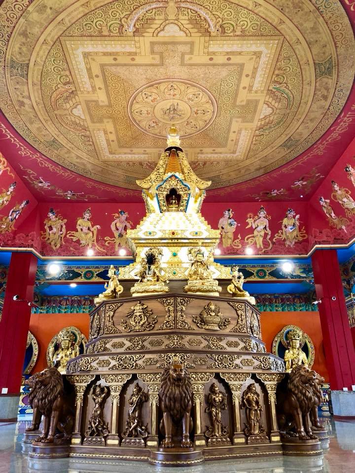 ༧སྐྱབས་རྗེ་གྲུབ་དབང་པདྨ་ནོར་བུ་རིན་པོ་ཆེའི་སྐུ་གདུང་མཆོད་…，照片1/8